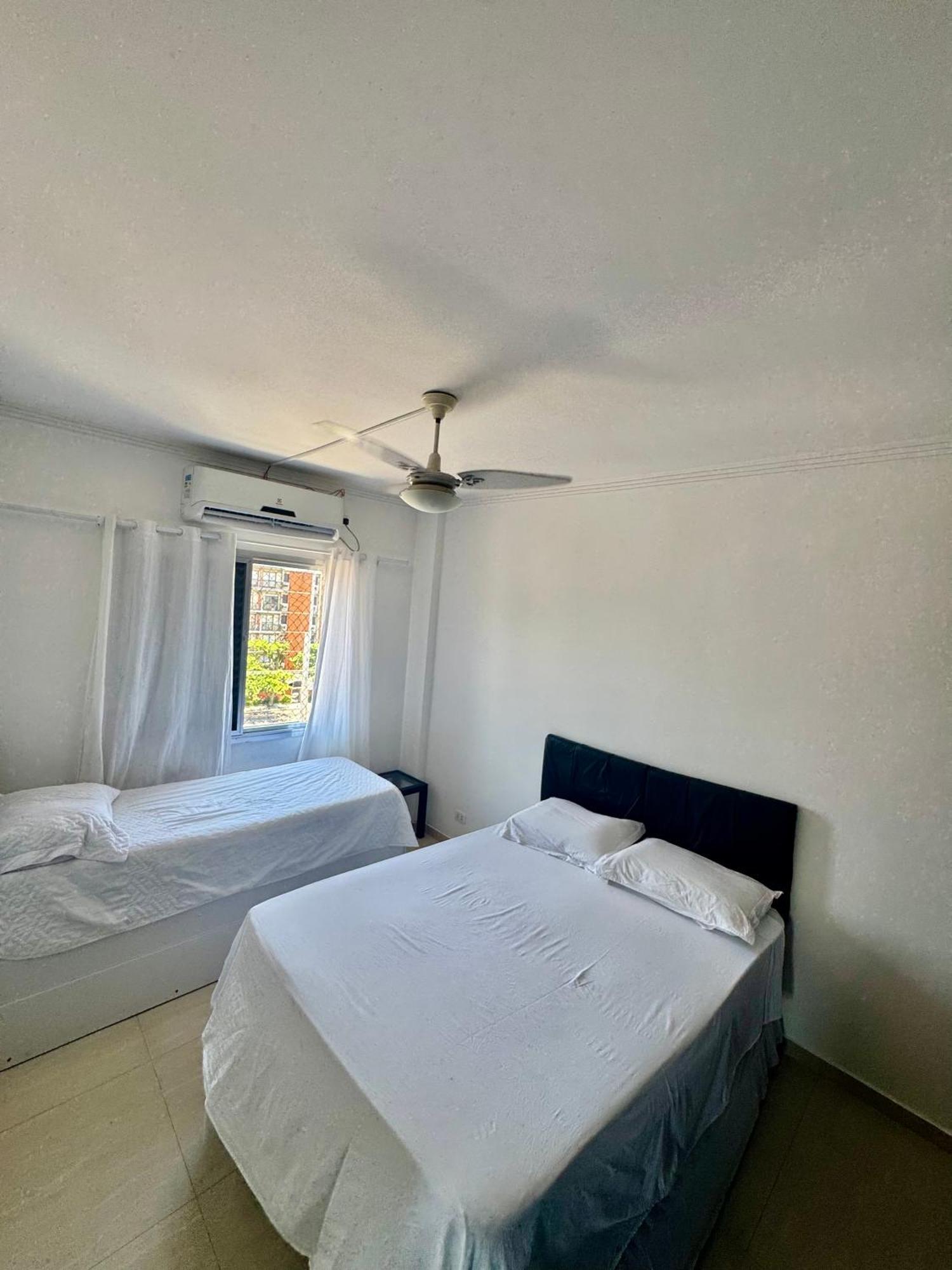 Excelente Apartamento Bem Localizado A 450 Metros Da Praia Guaruja Luaran gambar